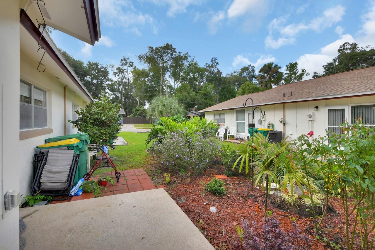 713 E MICHIGAN AVENUE, #B, Deland, FL 32724