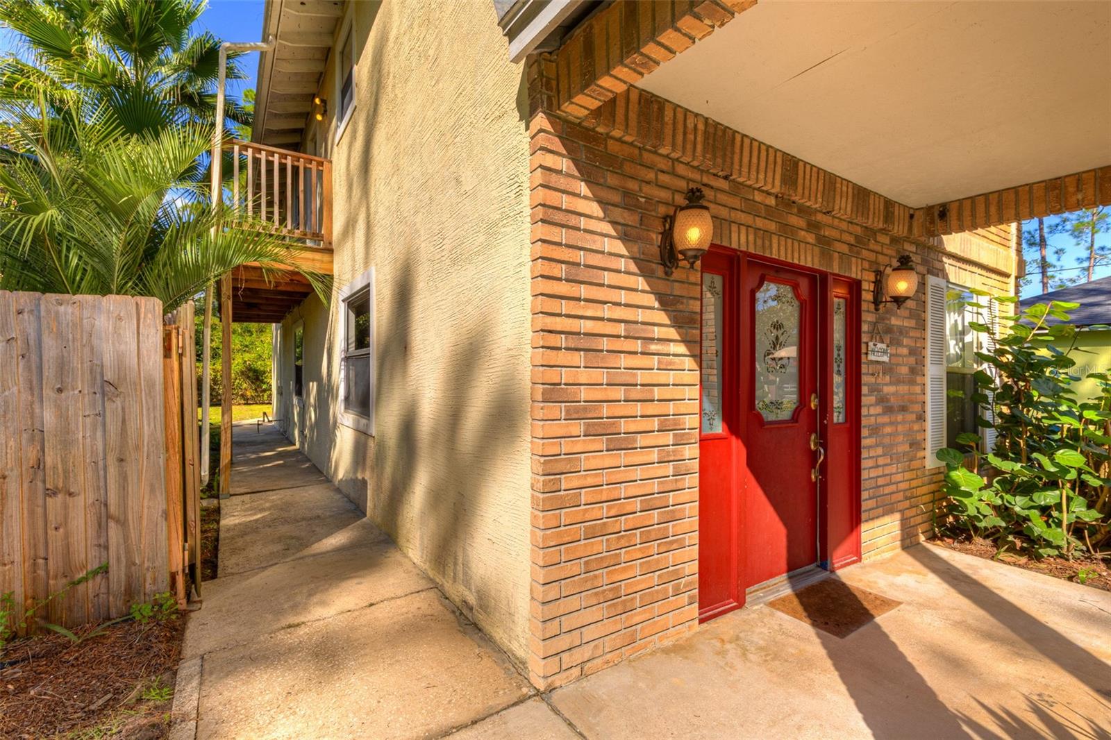 1950 9TH AVENUE, Deland, FL 32724