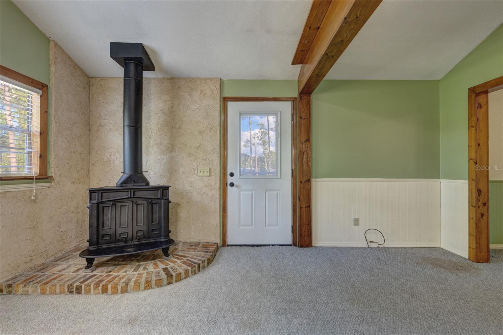 1950 9TH AVENUE, Deland, FL 32724