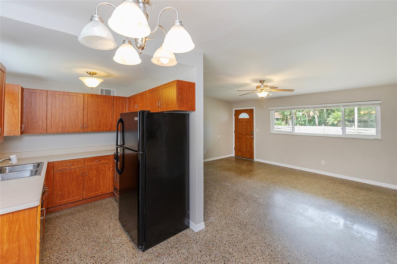 3105 LA PALOMA AVENUE, Daytona Beach, FL 32118
