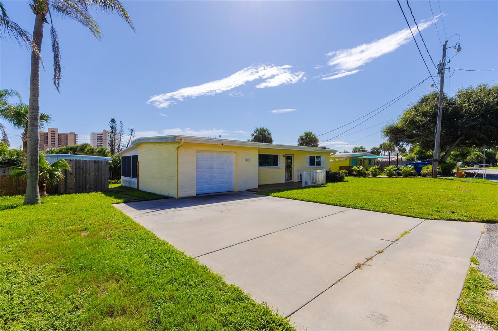 3105 LA PALOMA AVENUE, Daytona Beach, FL 32118