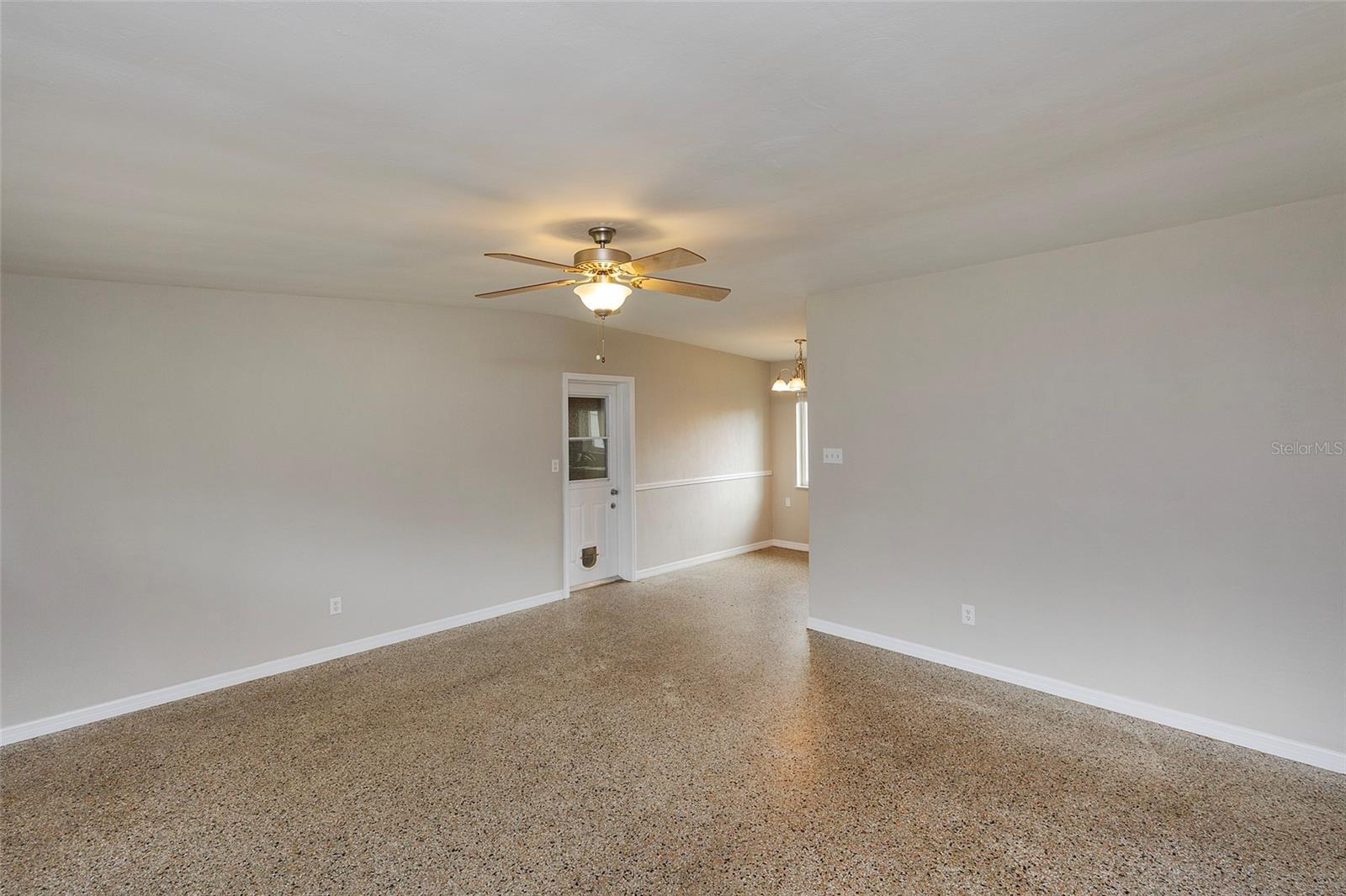 3105 LA PALOMA AVENUE, Daytona Beach, FL 32118
