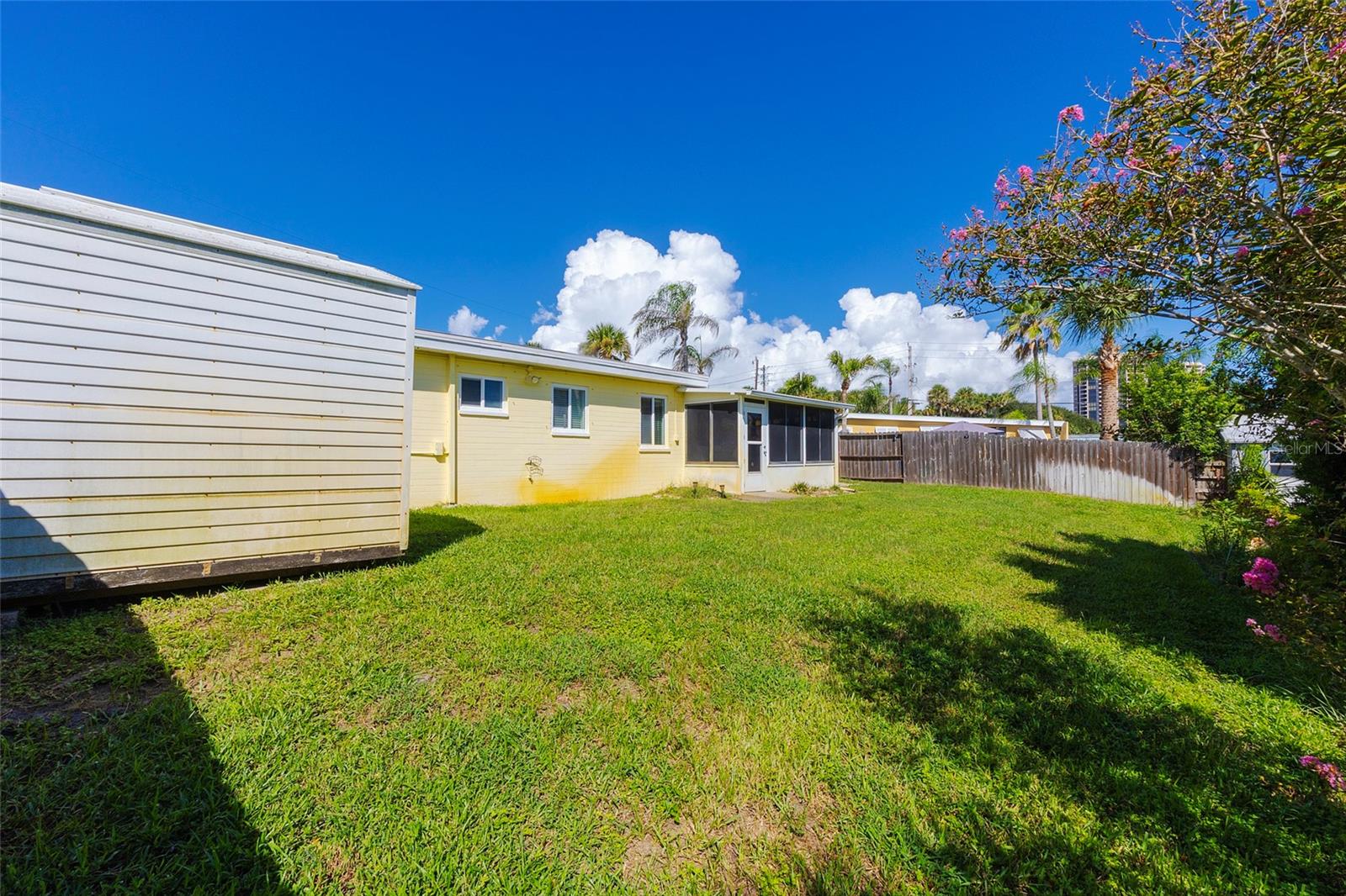 3105 LA PALOMA AVENUE, Daytona Beach, FL 32118