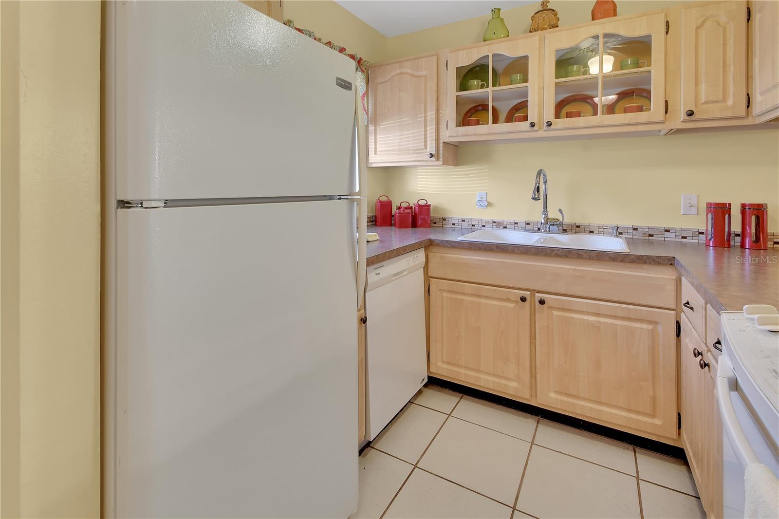7 FAIRWAY COURT, #7, Deland, FL 32724