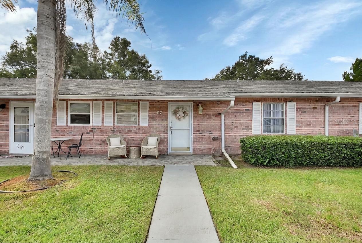 7 FAIRWAY COURT, #7, Deland, FL 32724