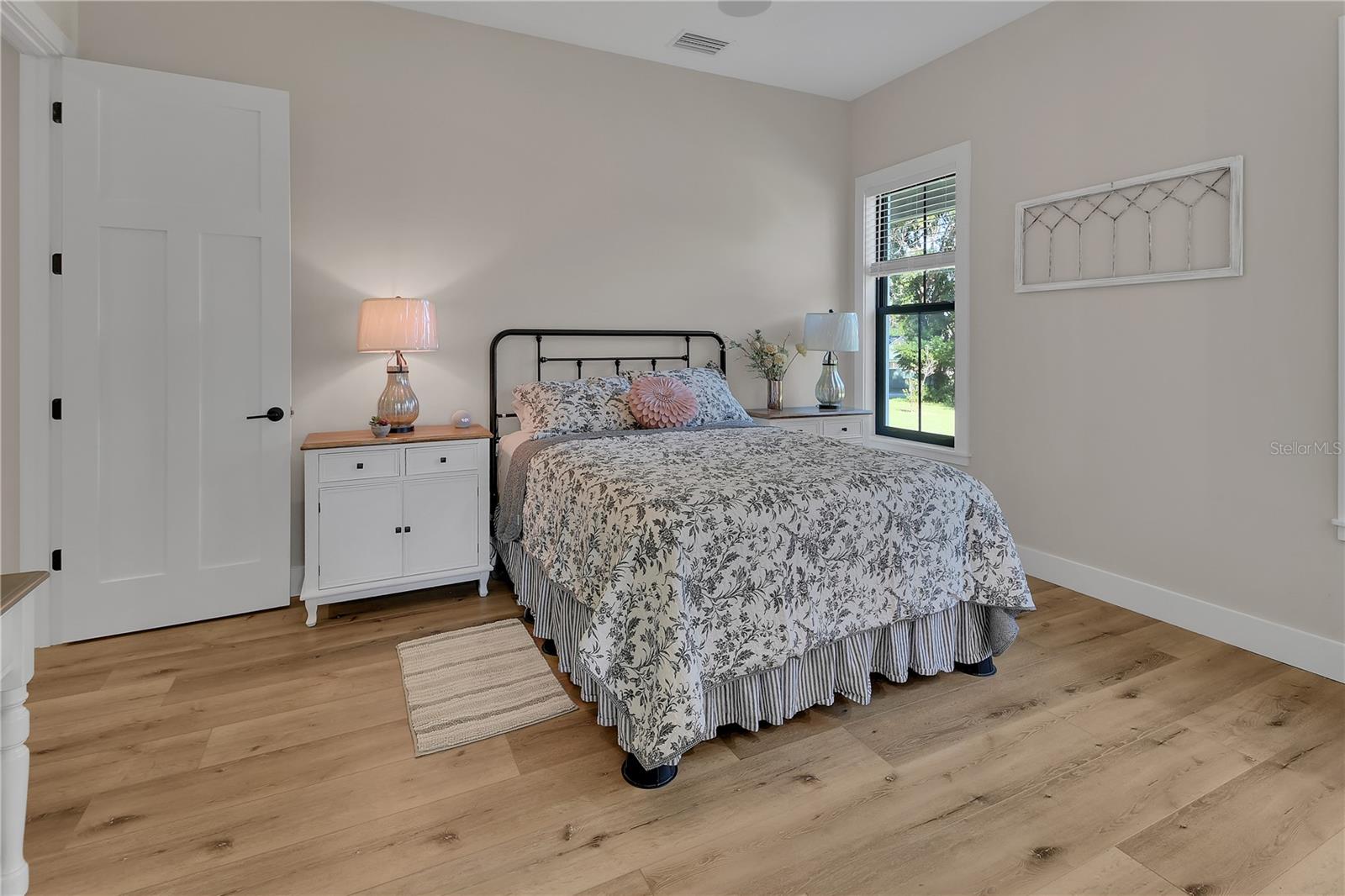 743 W FLORENCE AVENUE, Deland, FL 32720