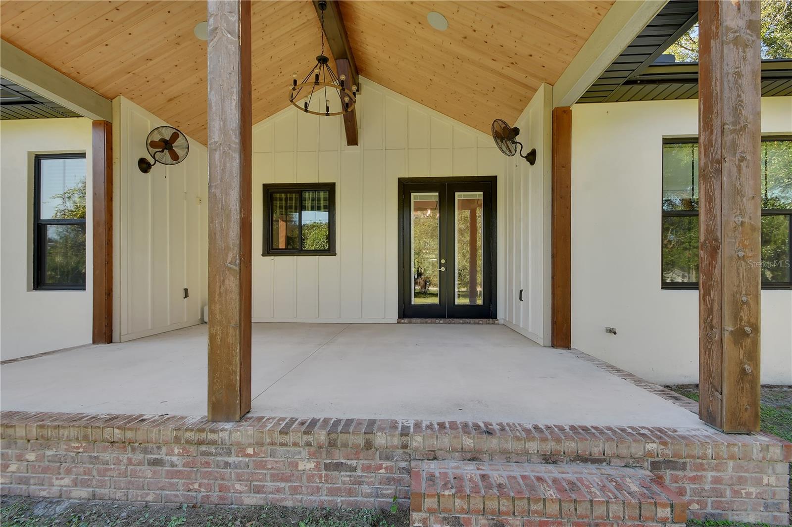 743 W FLORENCE AVENUE, Deland, FL 32720