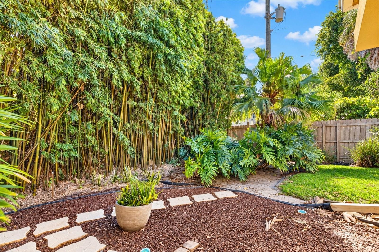 30 BOSARVEY CIRCLE, Ormond Beach, FL 32176