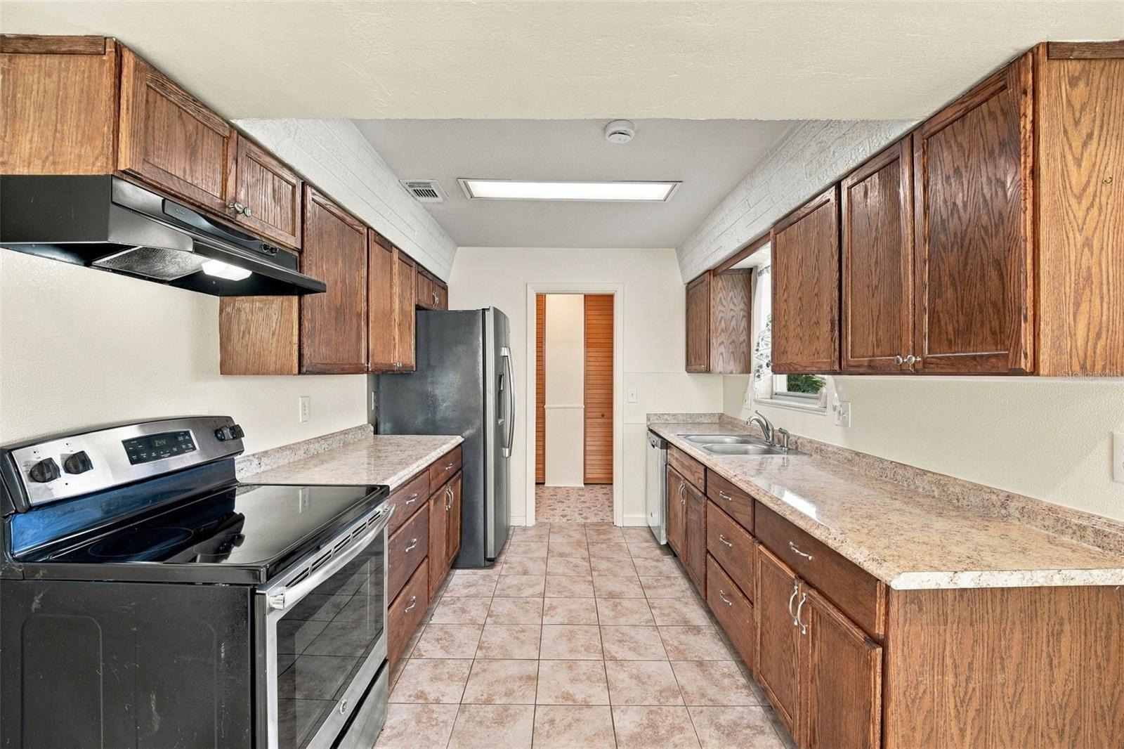 1312 MARGINA AVENUE, Daytona Beach, FL 32114