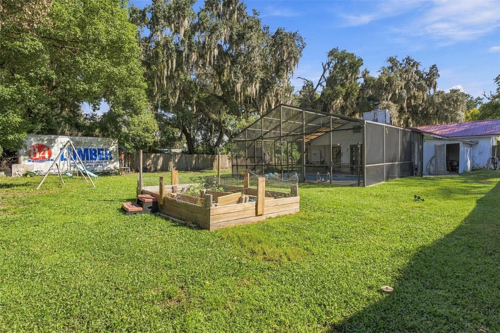 507 OAKWOOD STREET, Crescent City, FL 32112