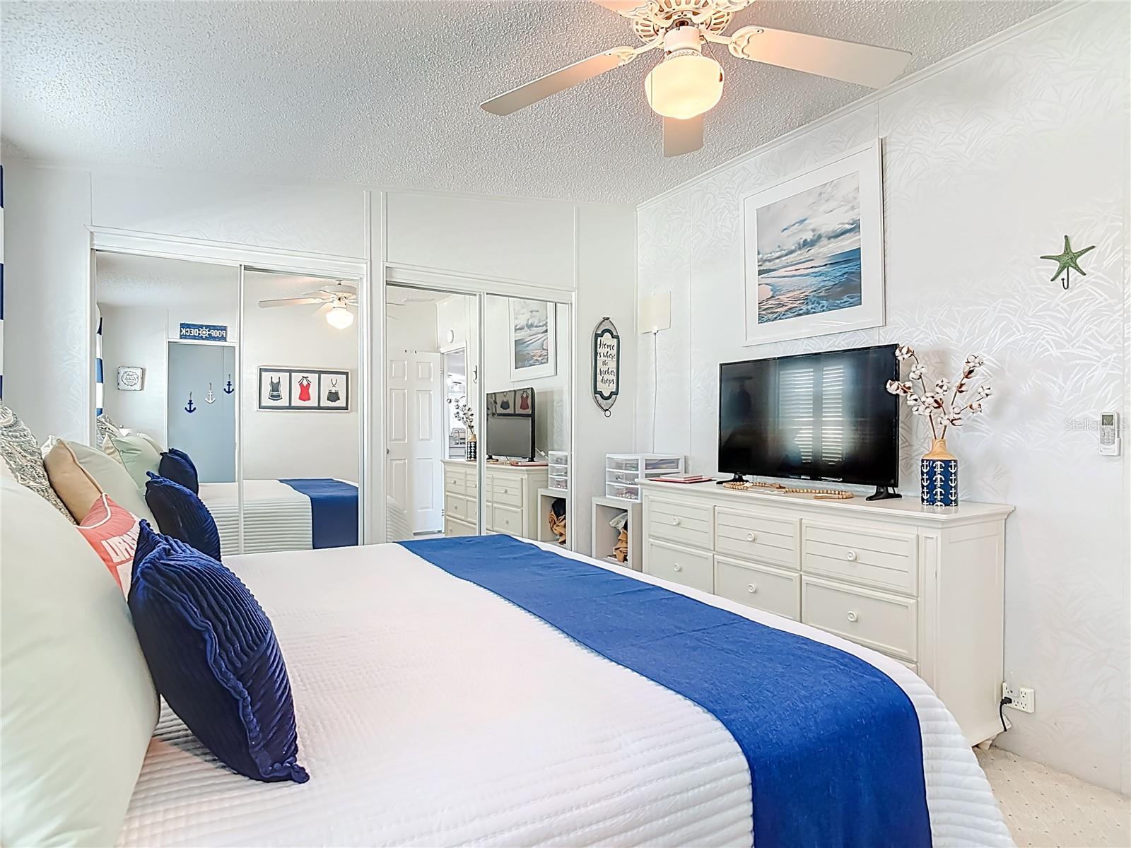 70 EAGLE POINT S, Osteen, FL 32764