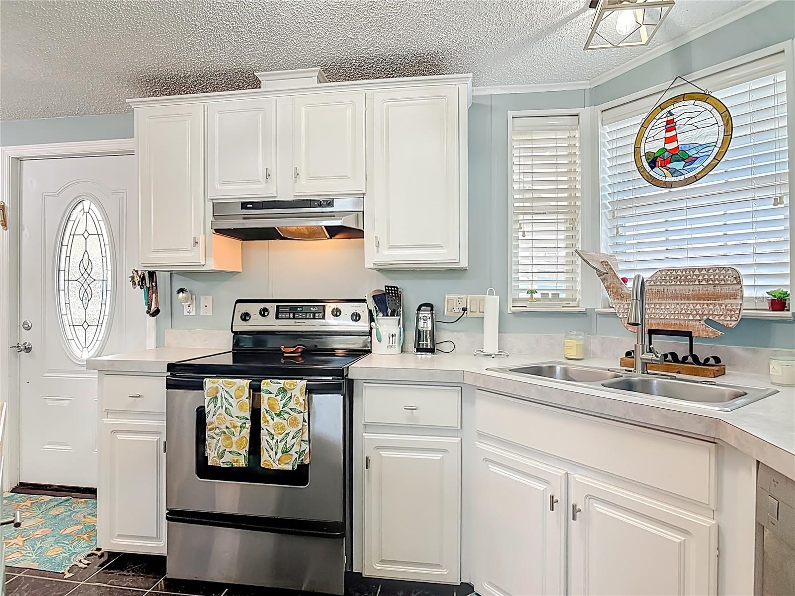 70 EAGLE POINT S, Osteen, FL 32764