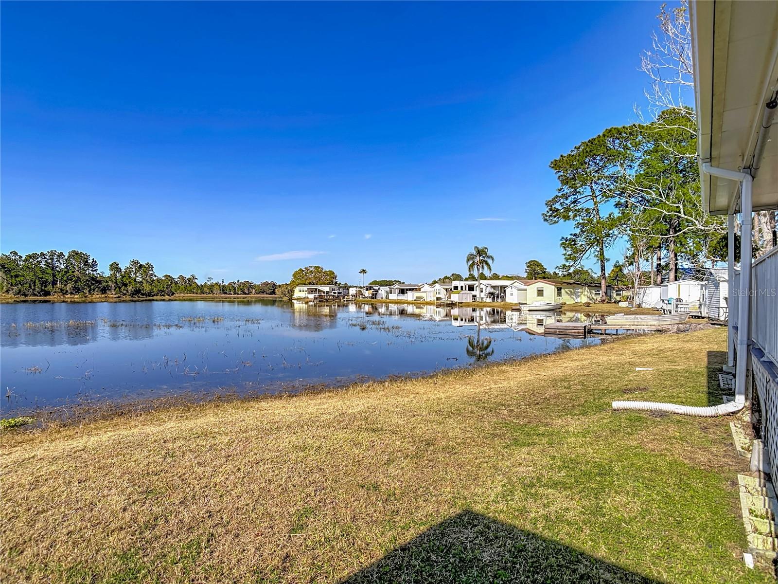70 EAGLE POINT S, Osteen, FL 32764