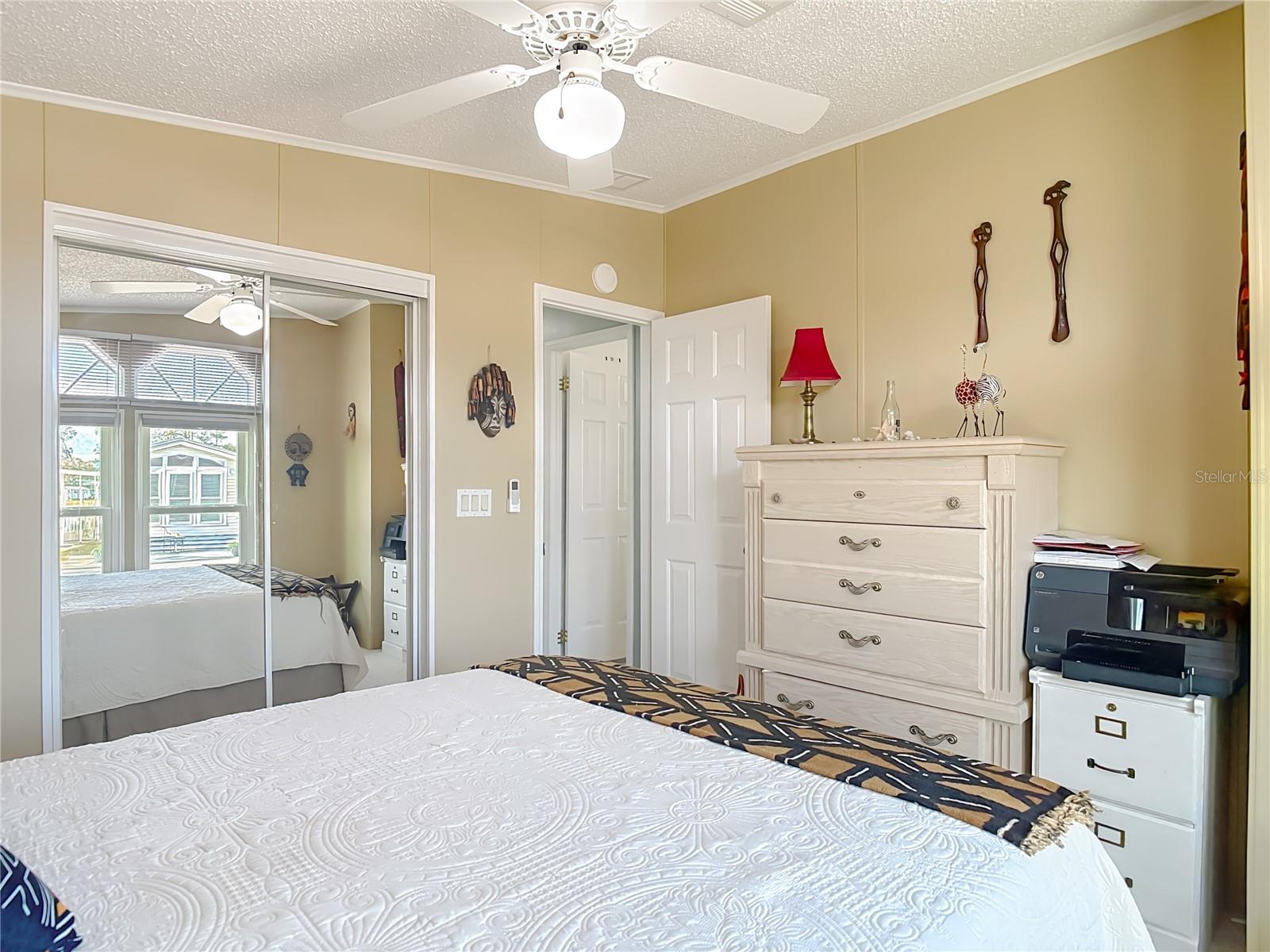 70 EAGLE POINT S, Osteen, FL 32764