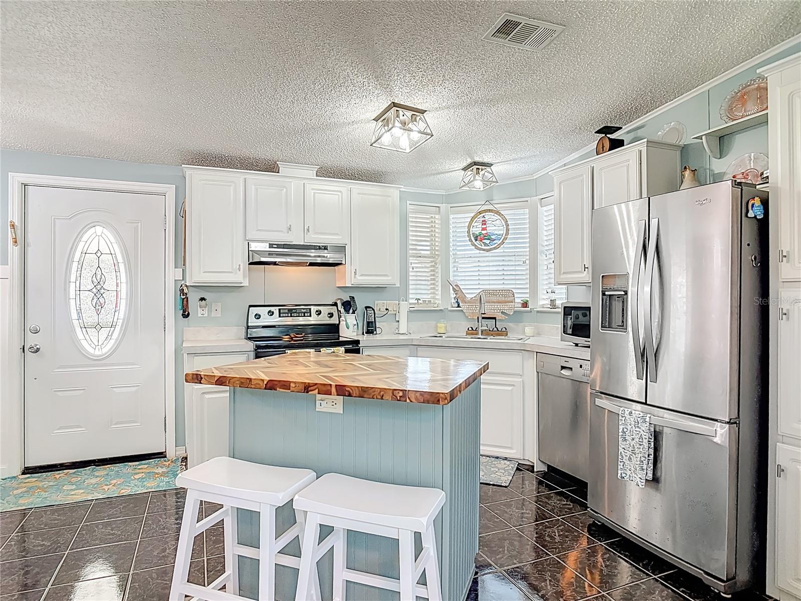 70 EAGLE POINT S, Osteen, FL 32764