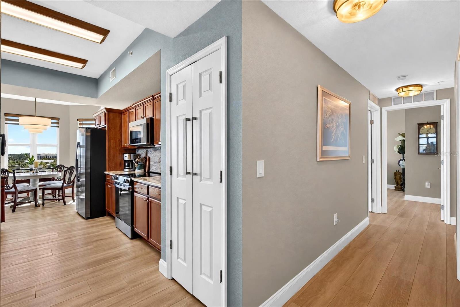 2801 S RIDGEWOOD AVENUE, #608, South Daytona, FL 32119
