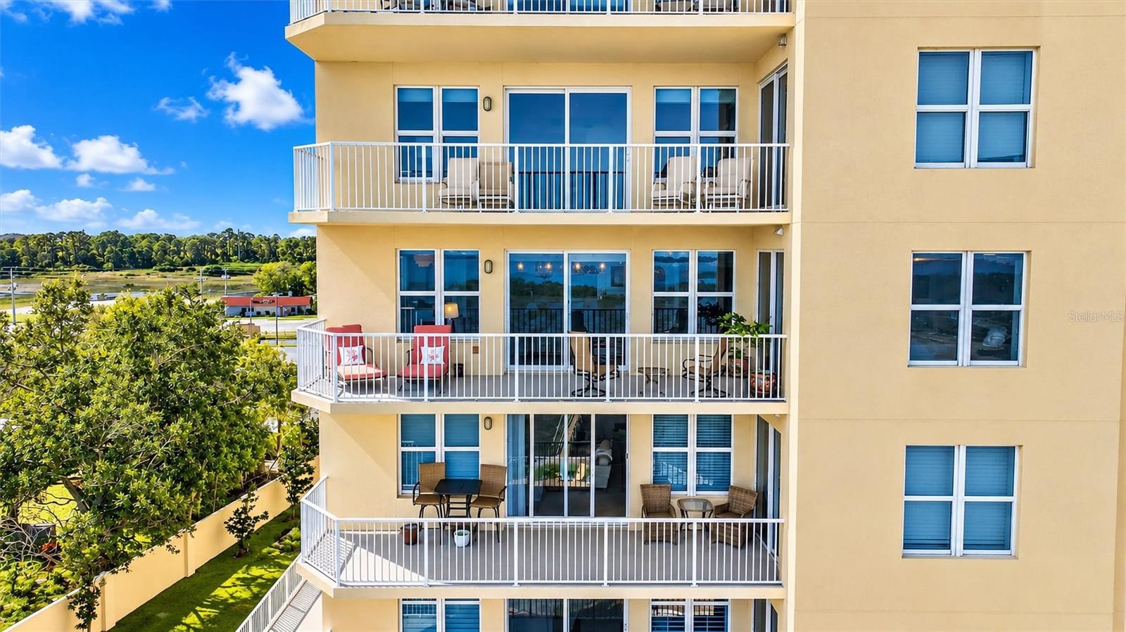 2801 S RIDGEWOOD AVENUE, #608, South Daytona, FL 32119