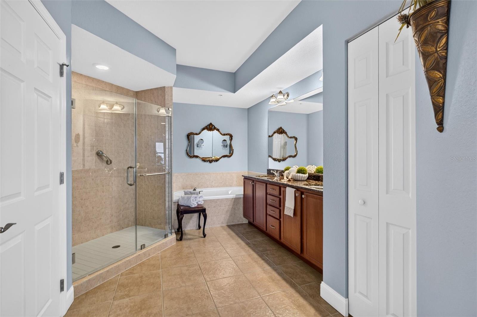 2801 S RIDGEWOOD AVENUE, #608, South Daytona, FL 32119