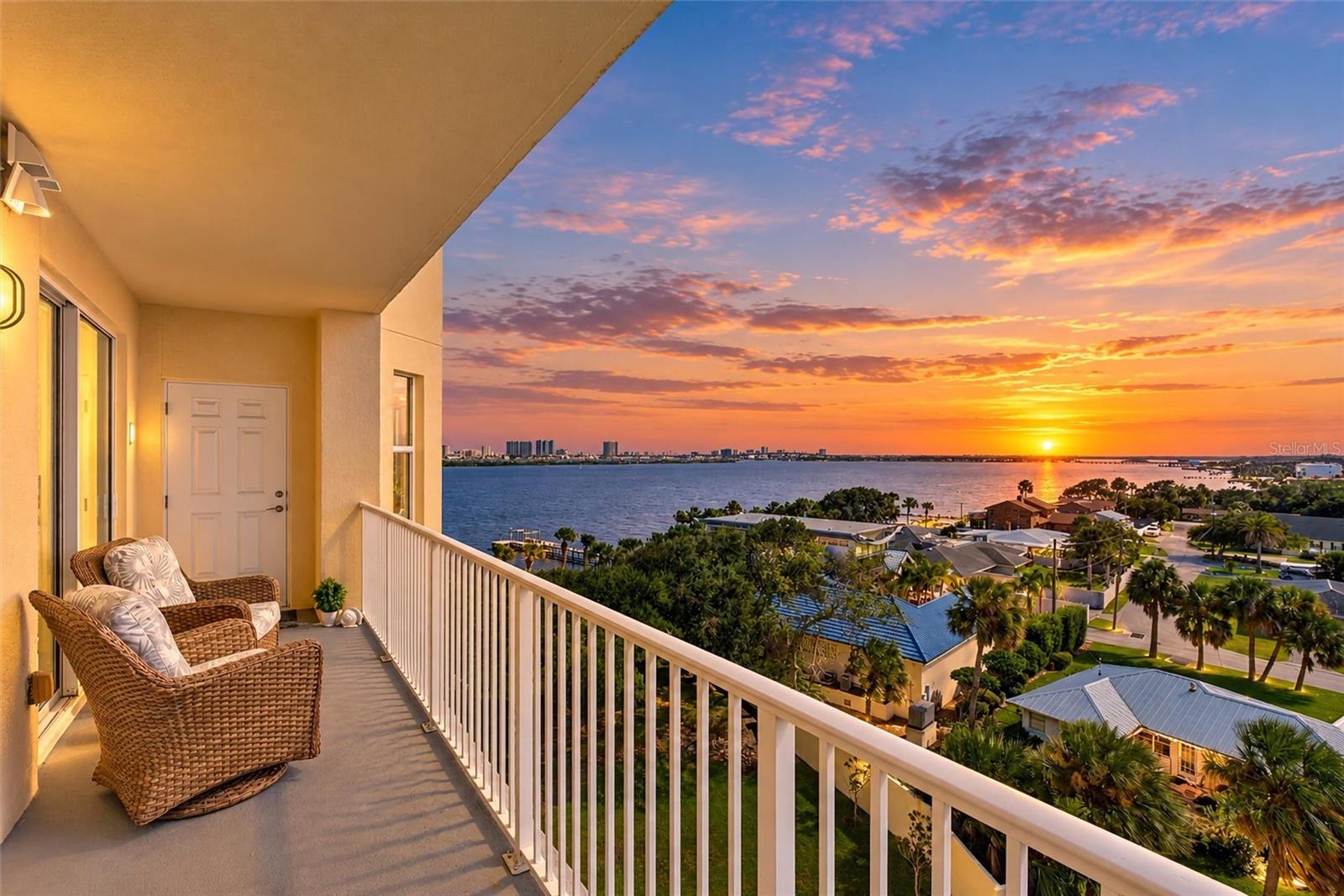 2801 S RIDGEWOOD AVENUE, #608, South Daytona, FL 32119