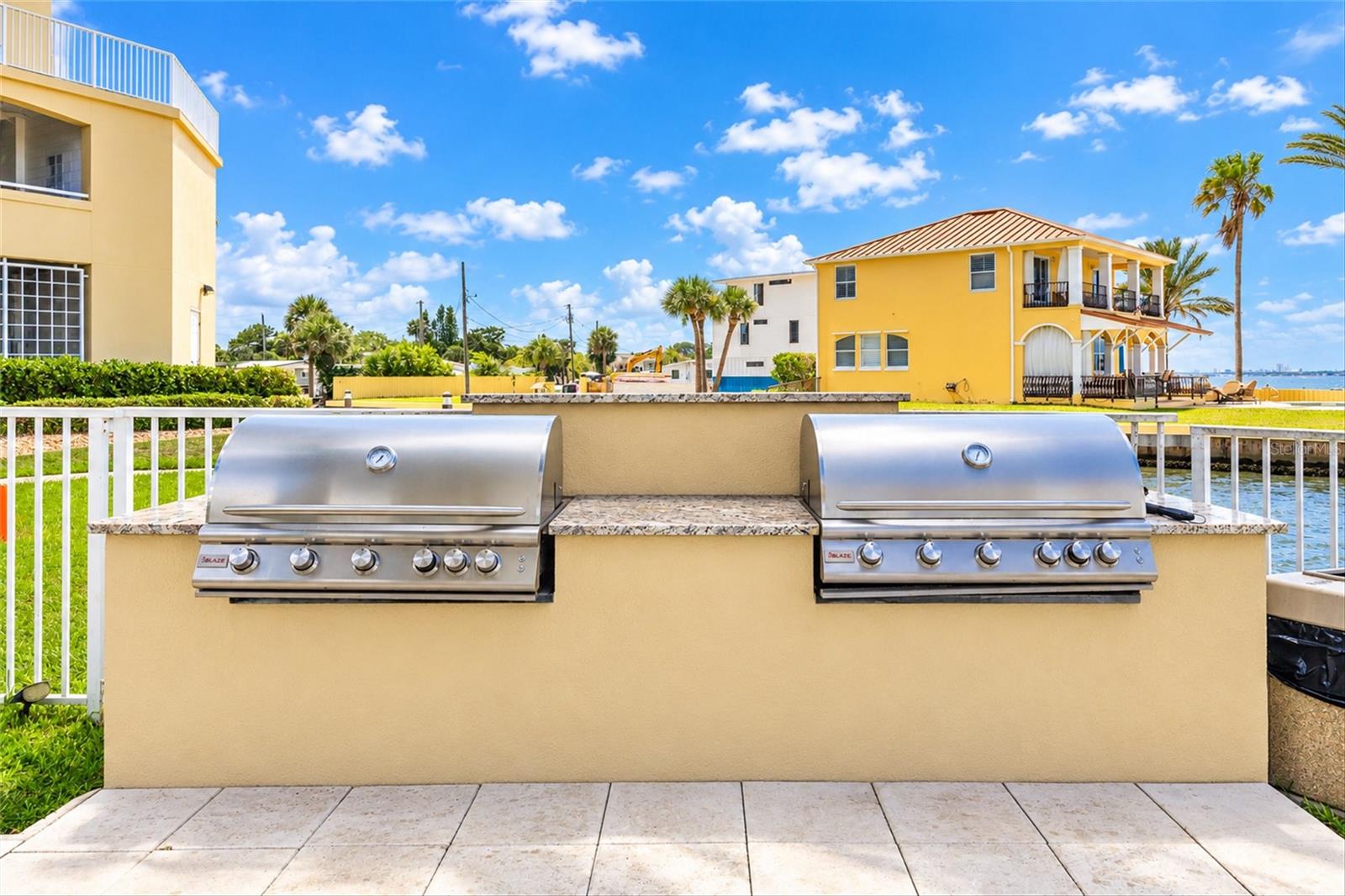 2801 S RIDGEWOOD AVENUE, #608, South Daytona, FL 32119