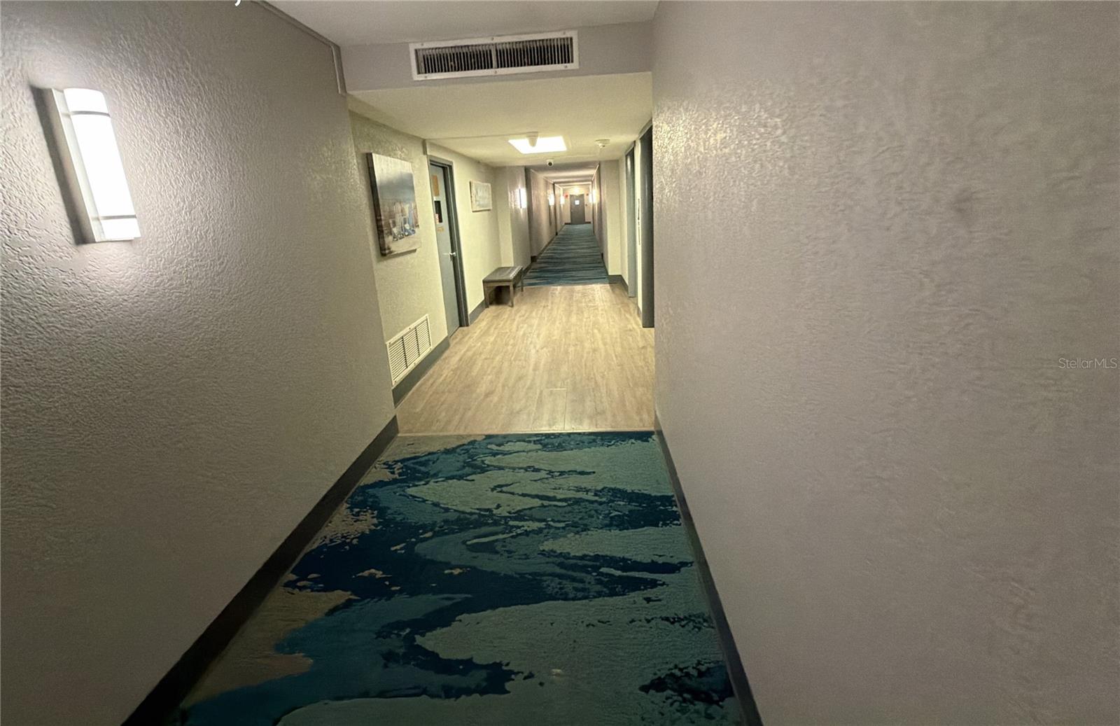 16th Floor 16th Floor