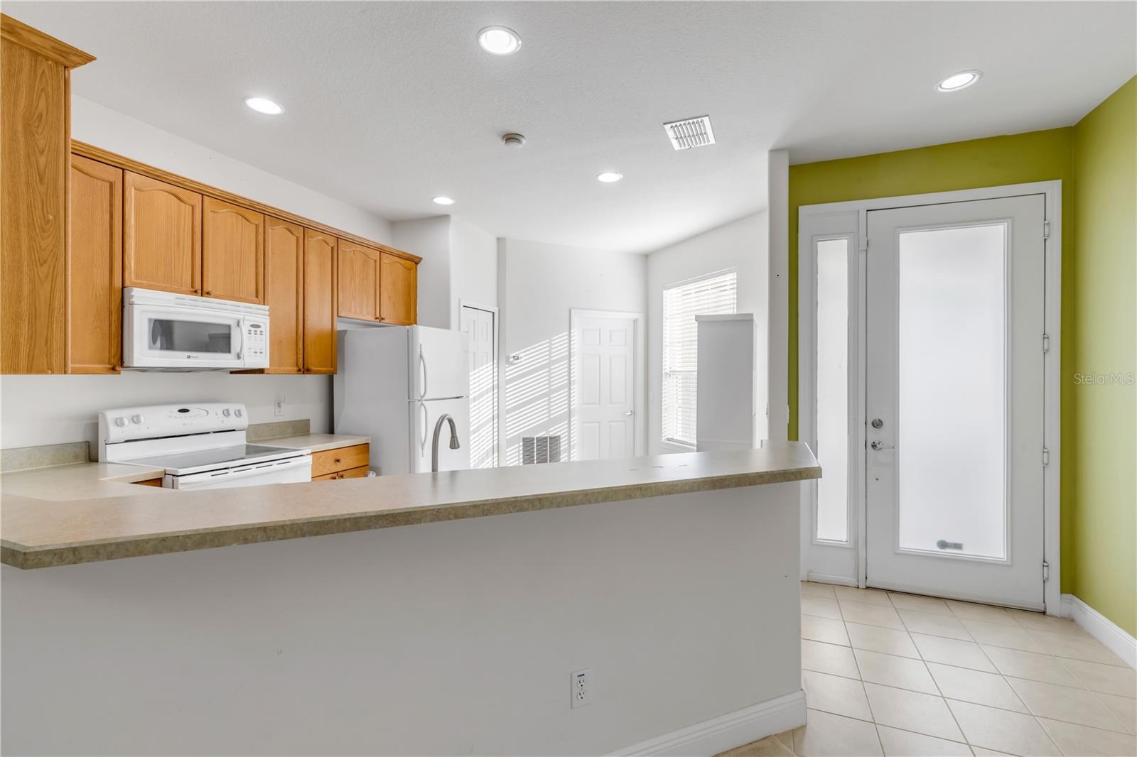116 BAUER CIRCLE, Daytona Beach, FL 32124