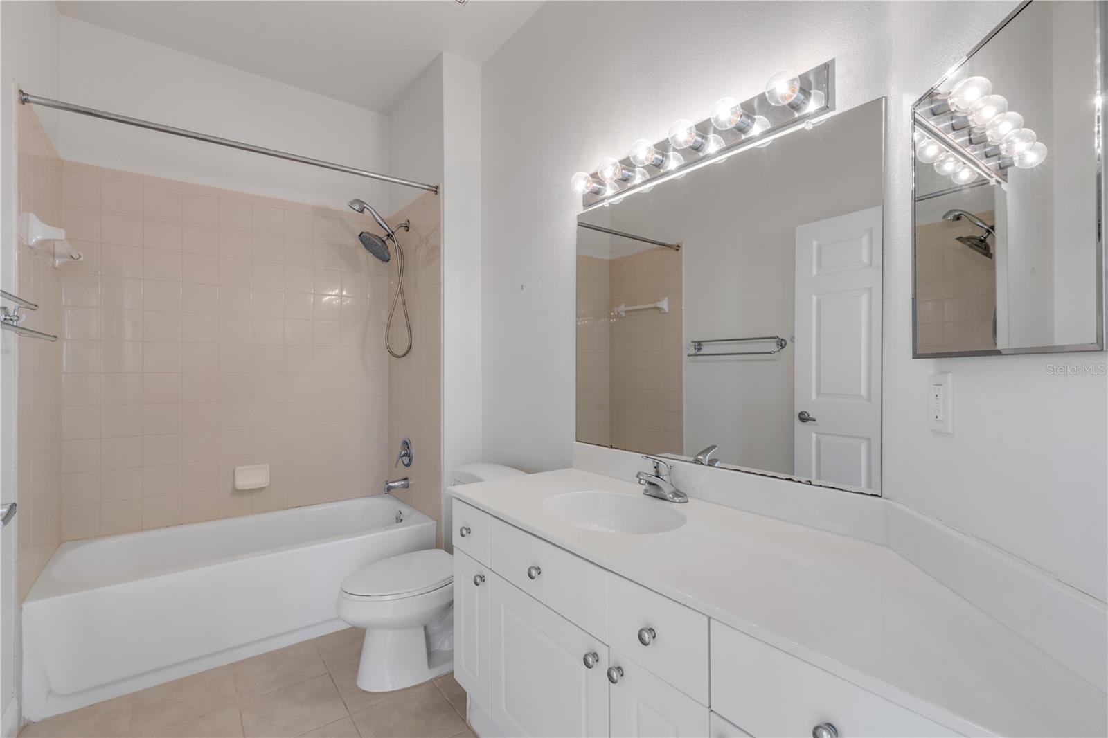 116 BAUER CIRCLE, Daytona Beach, FL 32124