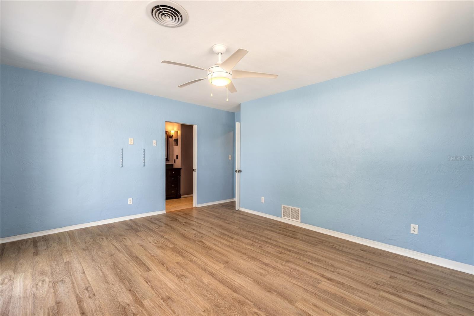 1903 JOHN ANDERSON DRIVE, Ormond Beach, FL 32176