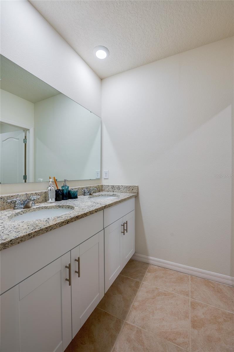 515 BARONESS WAY, Deland, FL 32724