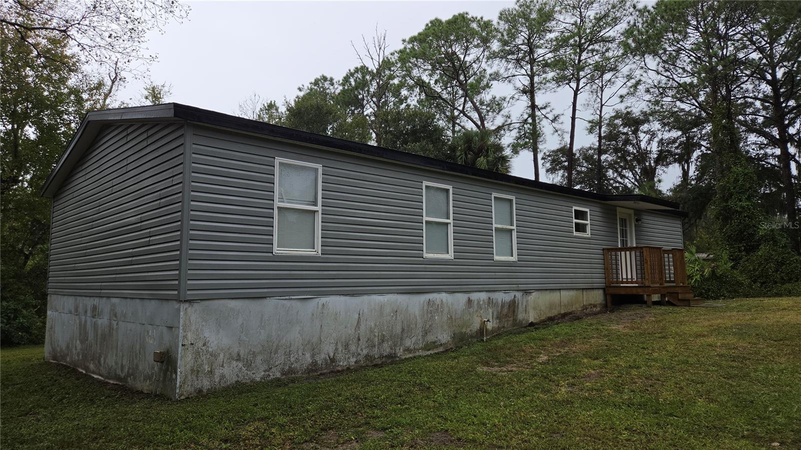 2381 OLD DAYTONA RD, Deland, FL 32724