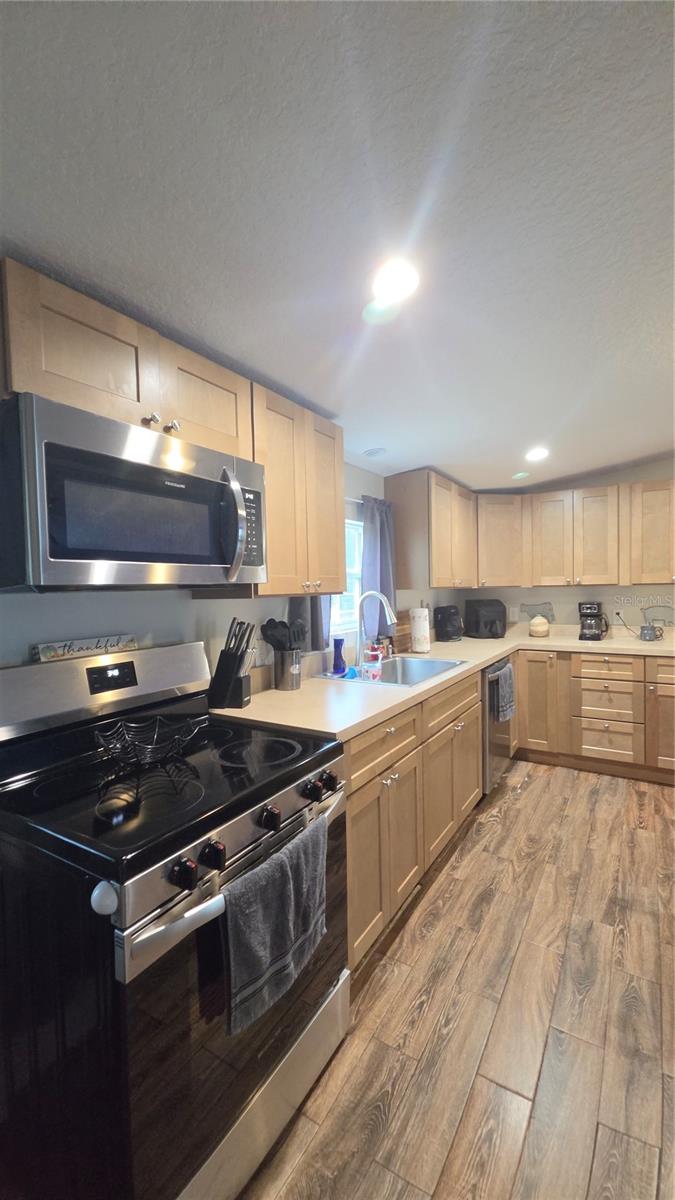 2381 OLD DAYTONA RD, Deland, FL 32724