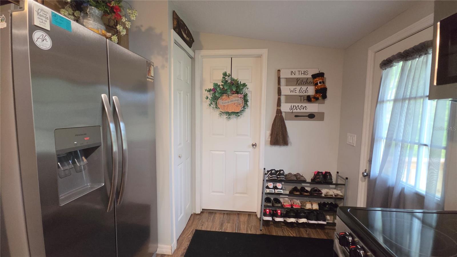 2381 OLD DAYTONA RD, Deland, FL 32724 2381 OLD DAYTONA RD, Deland, FL 32724