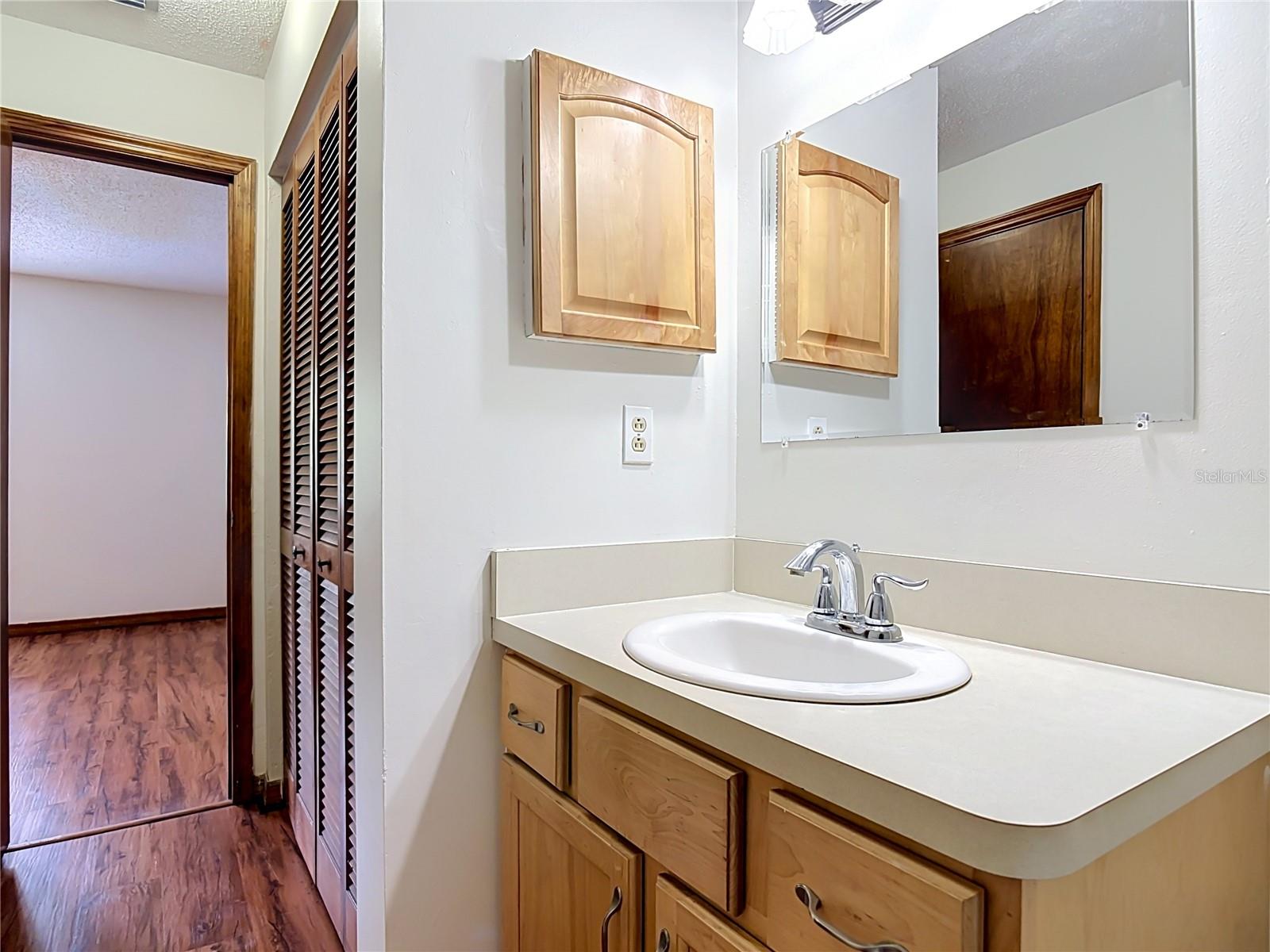 2066 OAK MEADOW CIRCLE, South Daytona, FL 32119