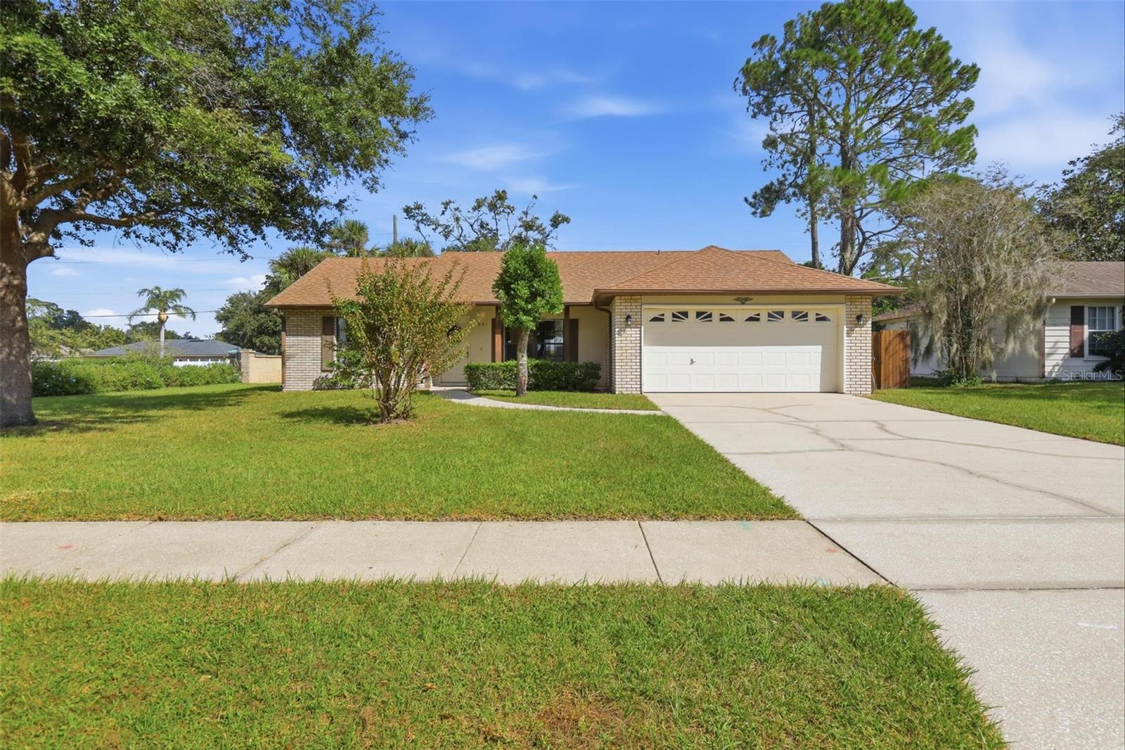 1381 HEATHER GLEN DRIVE, Deland, FL 32724 1381 HEATHER GLEN DRIVE, Deland, FL 32724