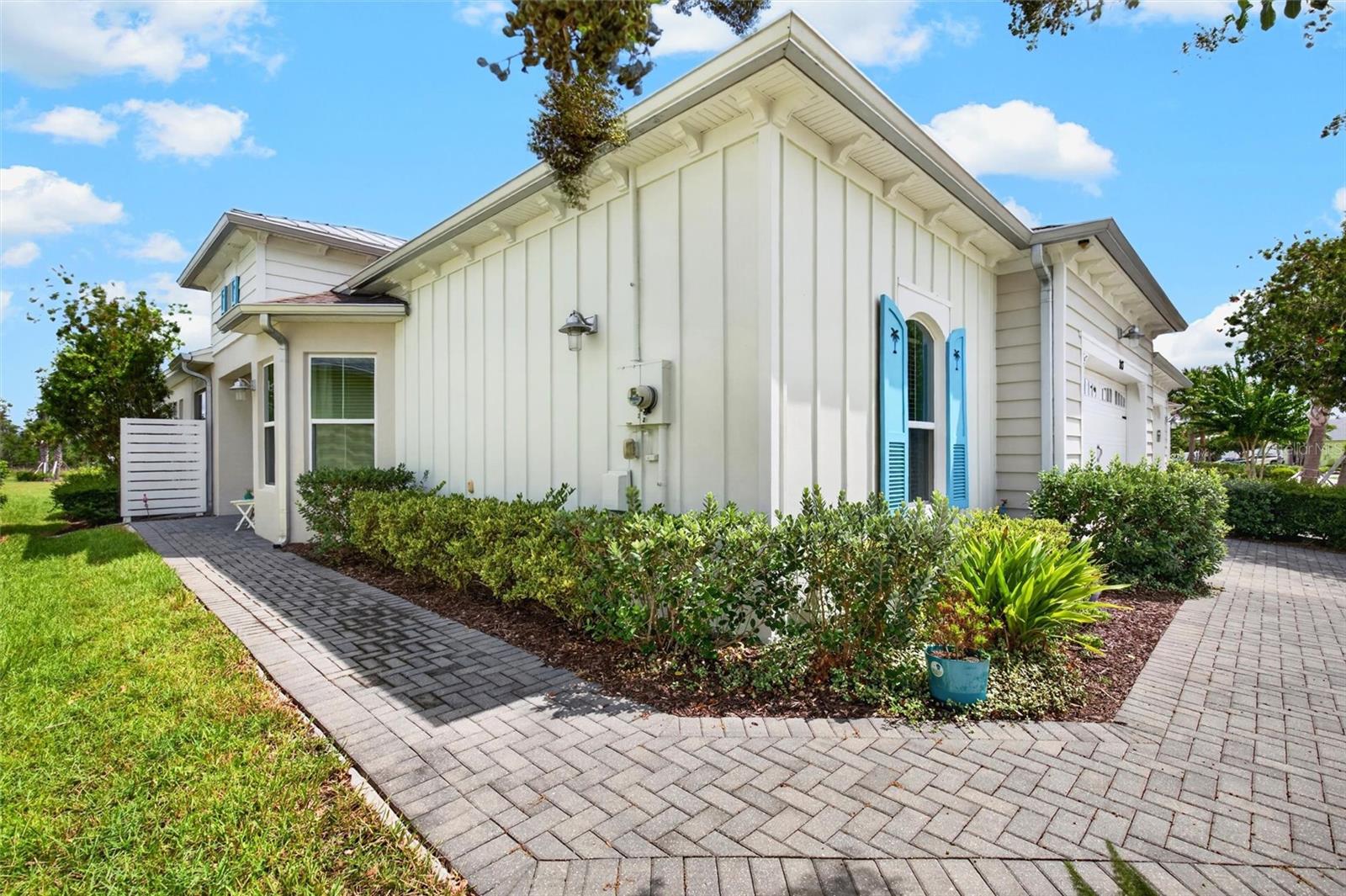 243 ISLAND BREEZE AVENUE, Daytona Beach, FL 32124