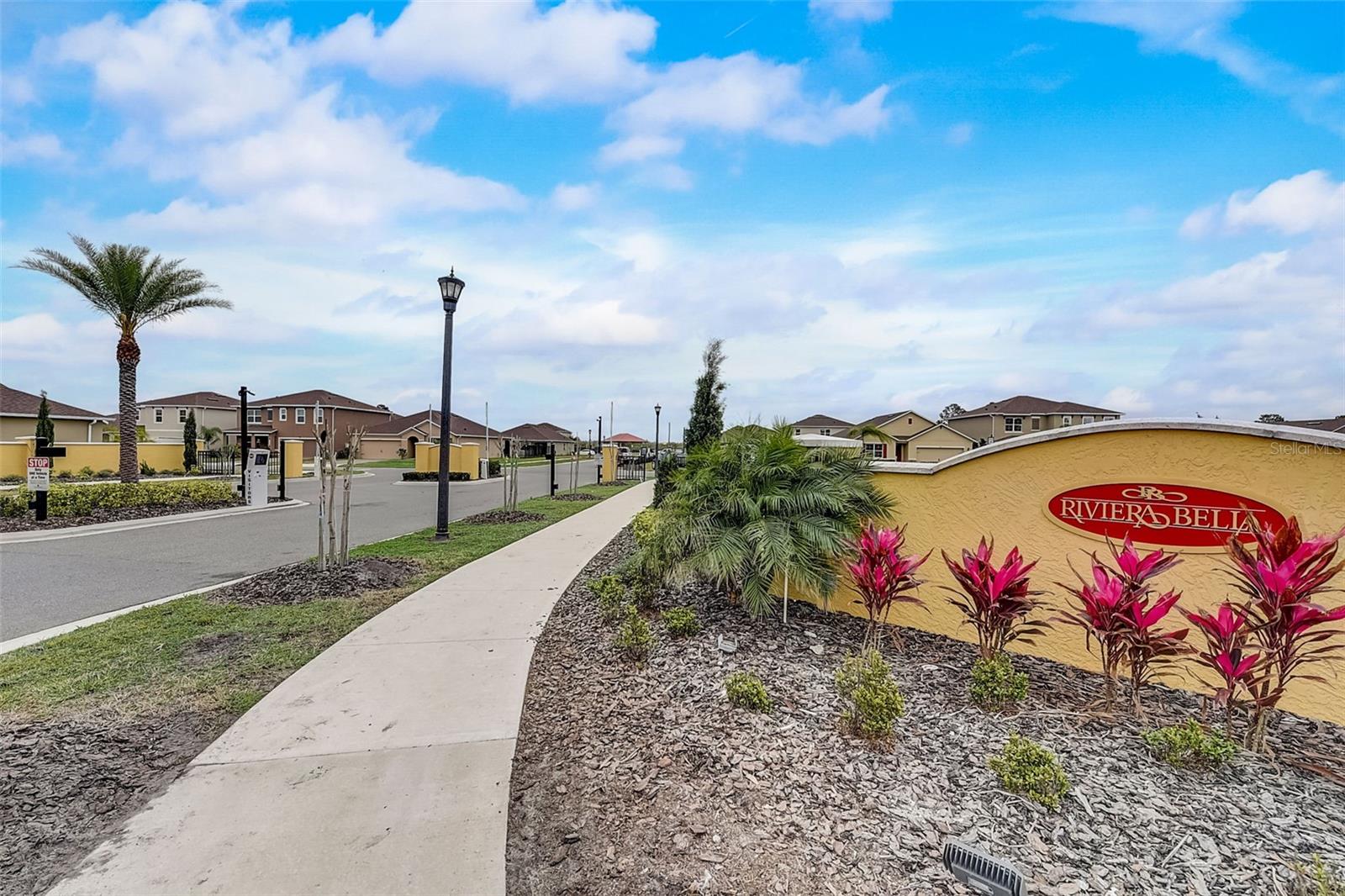 843 LAZIO CIRCLE, Debary, FL 32713
