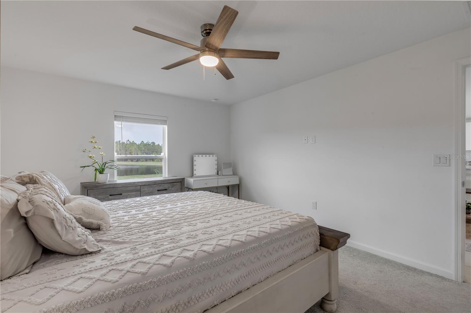 1295 BELLE ISLE LANE, Daytona Beach, FL 32124