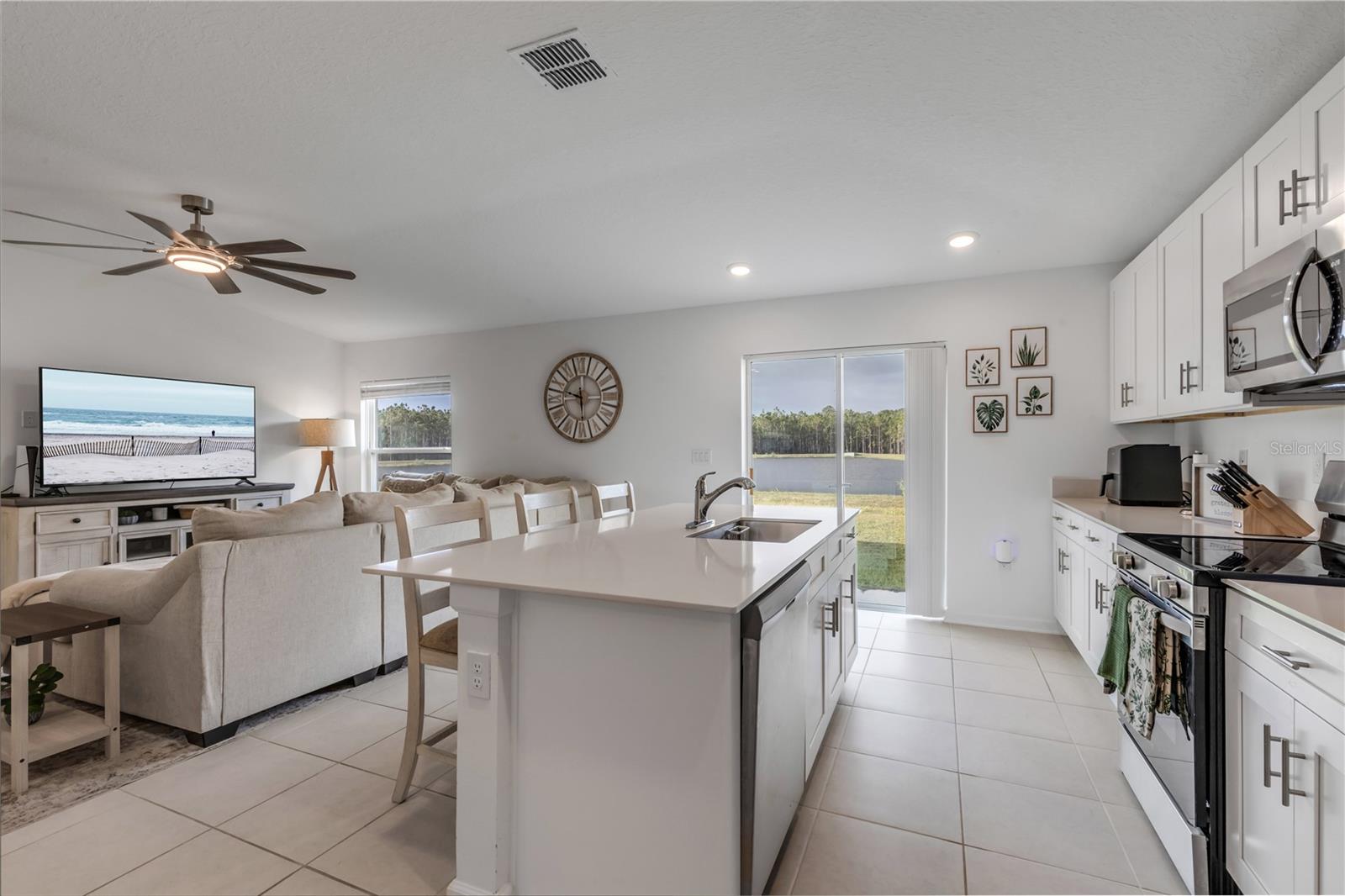 1295 BELLE ISLE LANE, Daytona Beach, FL 32124