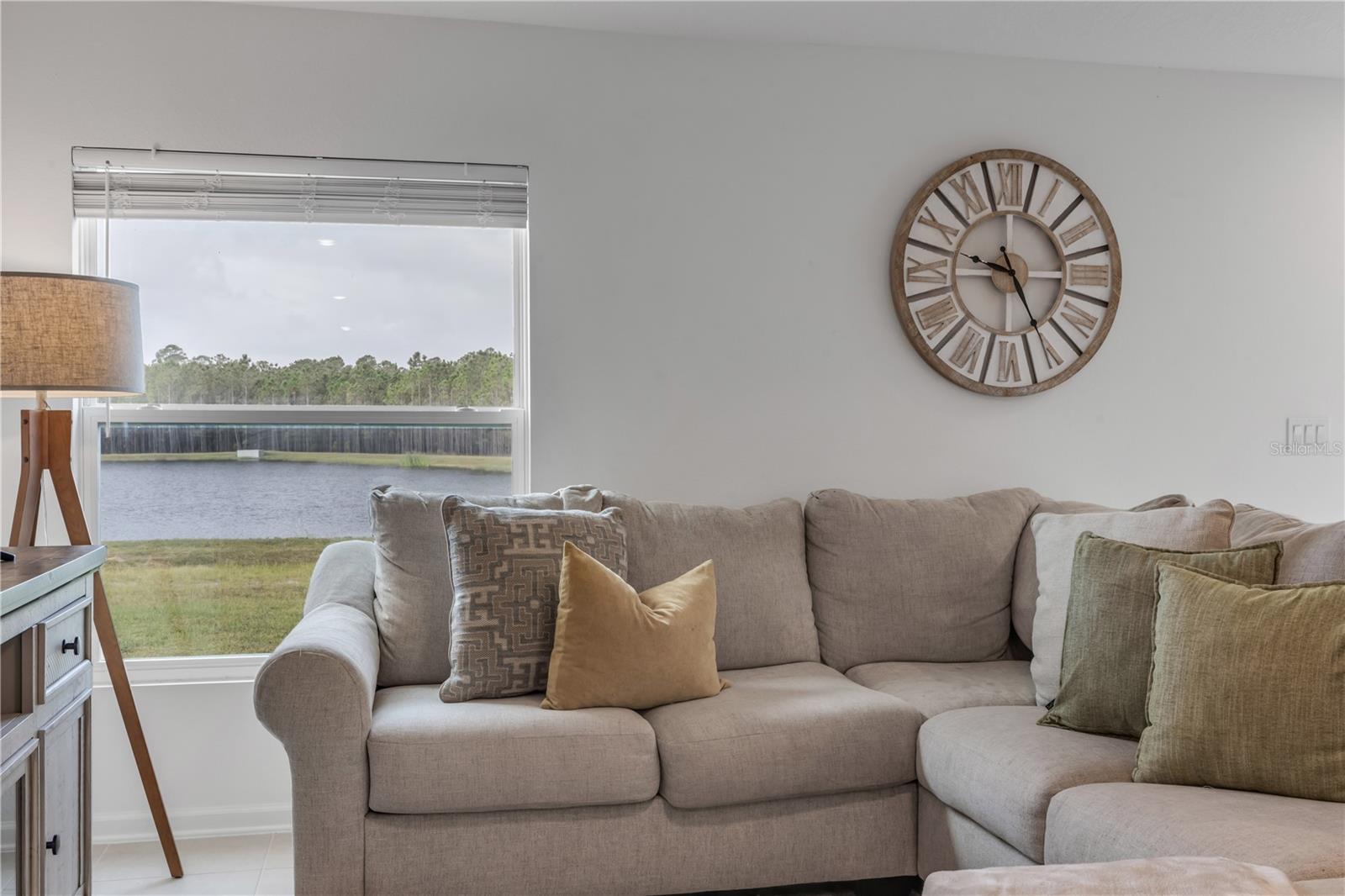 1295 BELLE ISLE LANE, Daytona Beach, FL 32124