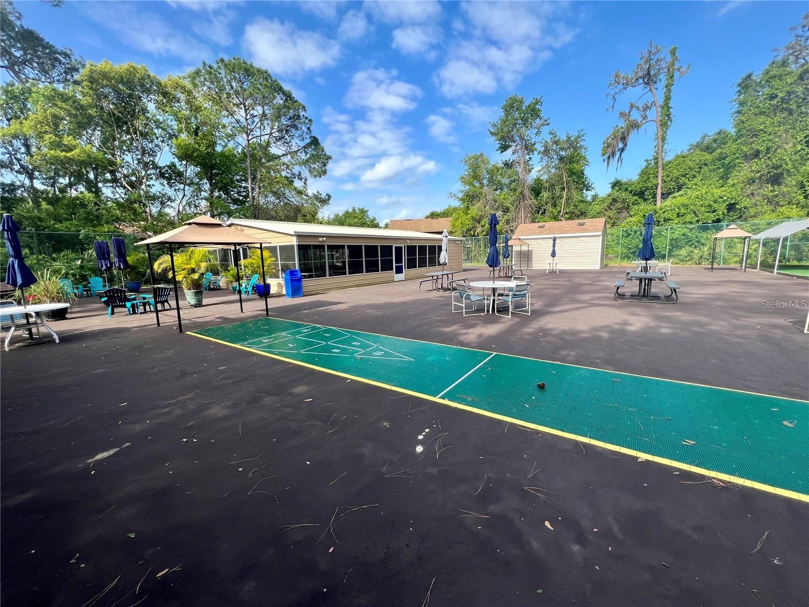 REC AREA