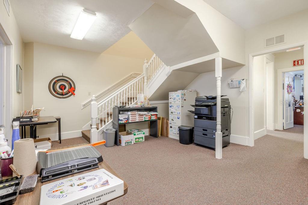 Second floor foyer.