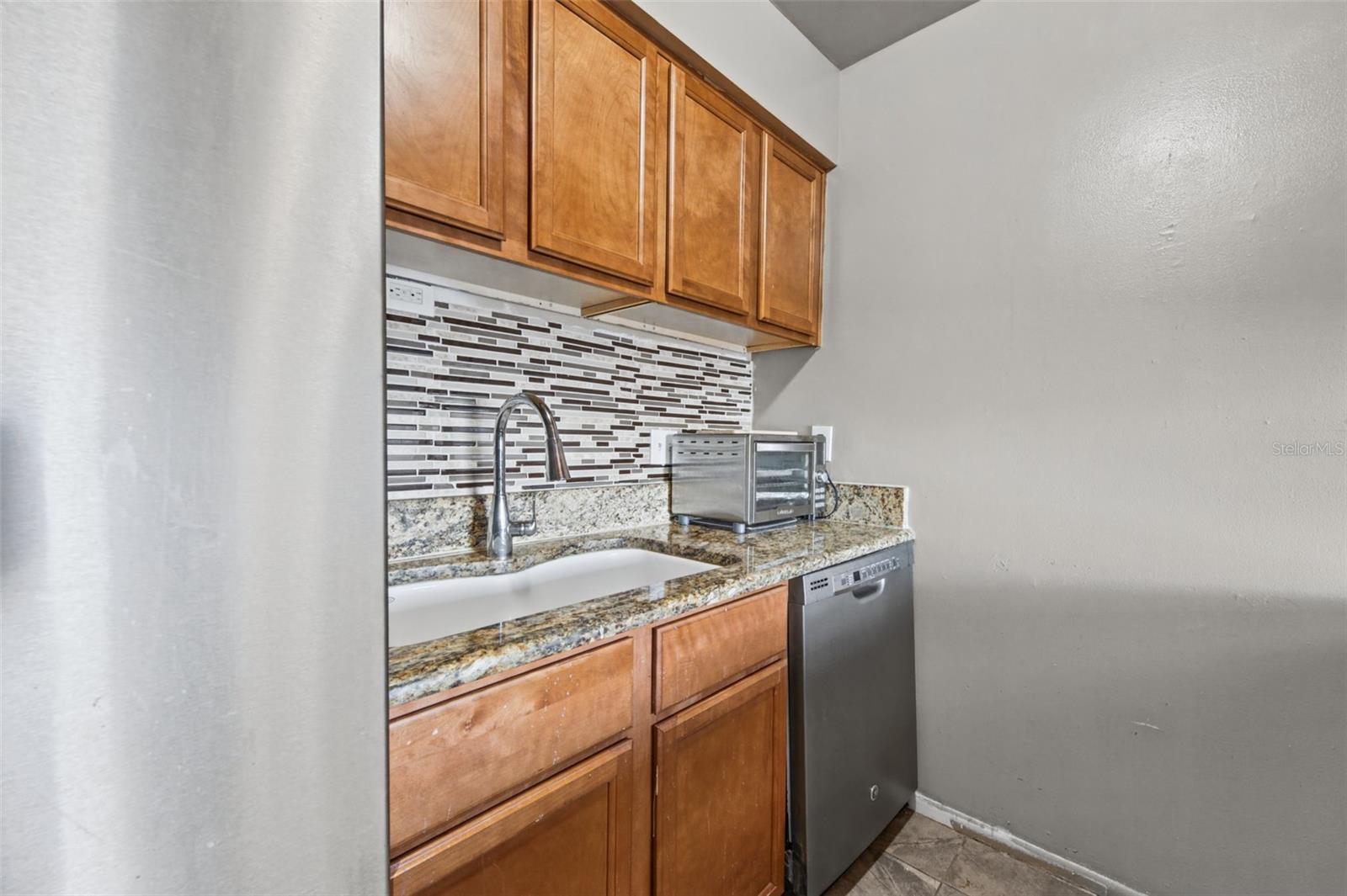 1000 LAKE OF THE WOODS BOULEVARD, #C201, Fern Park, FL 32730