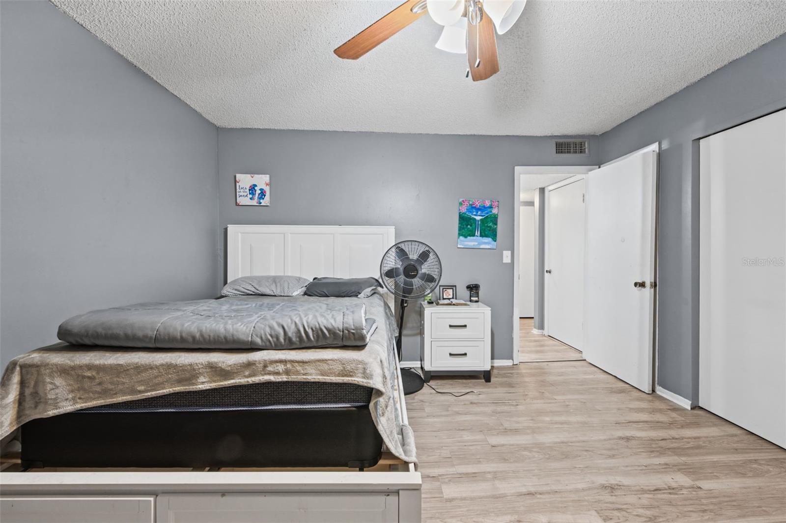 1000 LAKE OF THE WOODS BOULEVARD, #C201, Fern Park, FL 32730