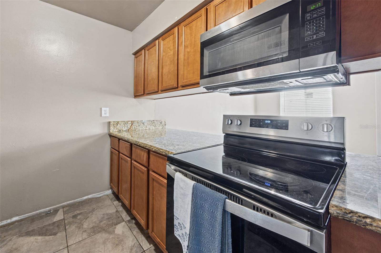 1000 LAKE OF THE WOODS BOULEVARD, #C201, Fern Park, FL 32730