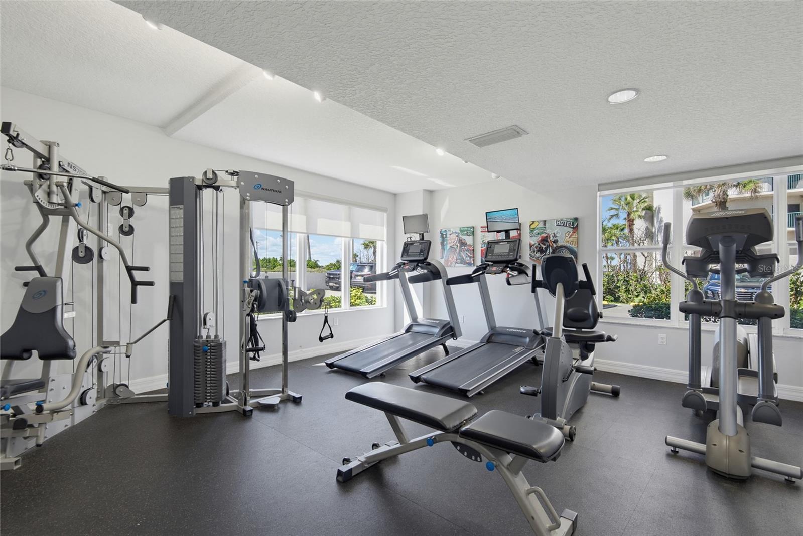 2071 S ATLANTIC AVENUE, #305, Daytona Beach Shores, FL 32118