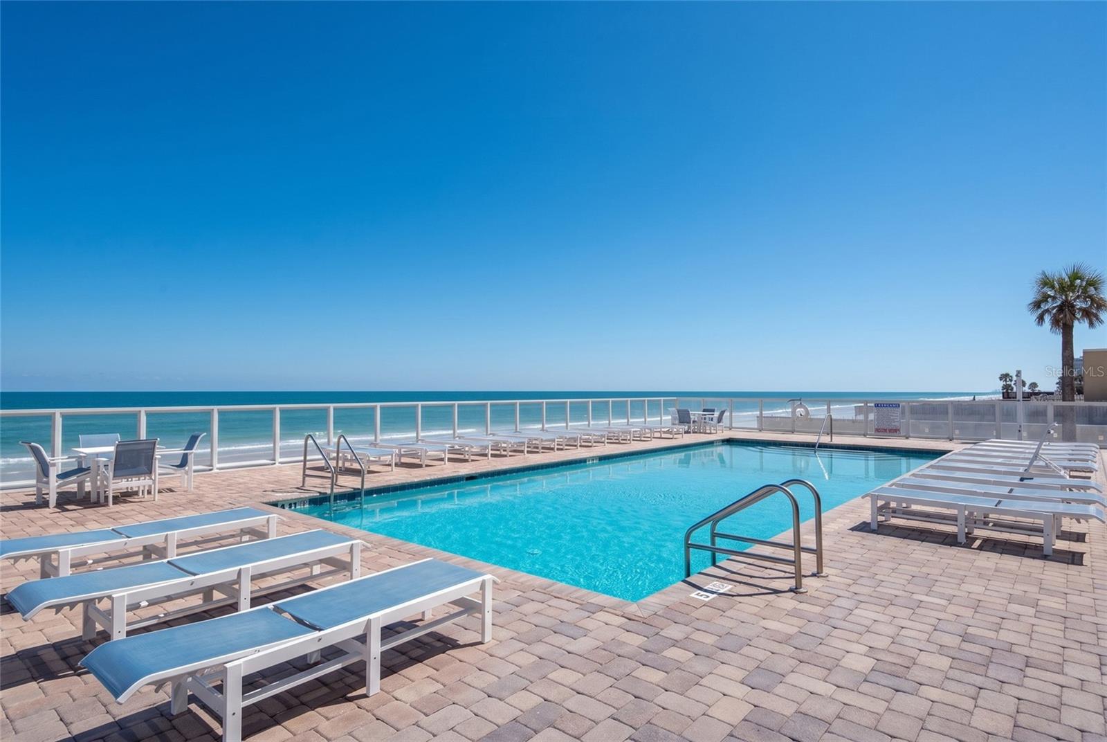 2071 S ATLANTIC AVENUE, #305, Daytona Beach Shores, FL 32118