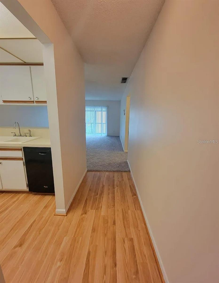100 E KENTUCKY AVE, #103D, Deland, FL 32724