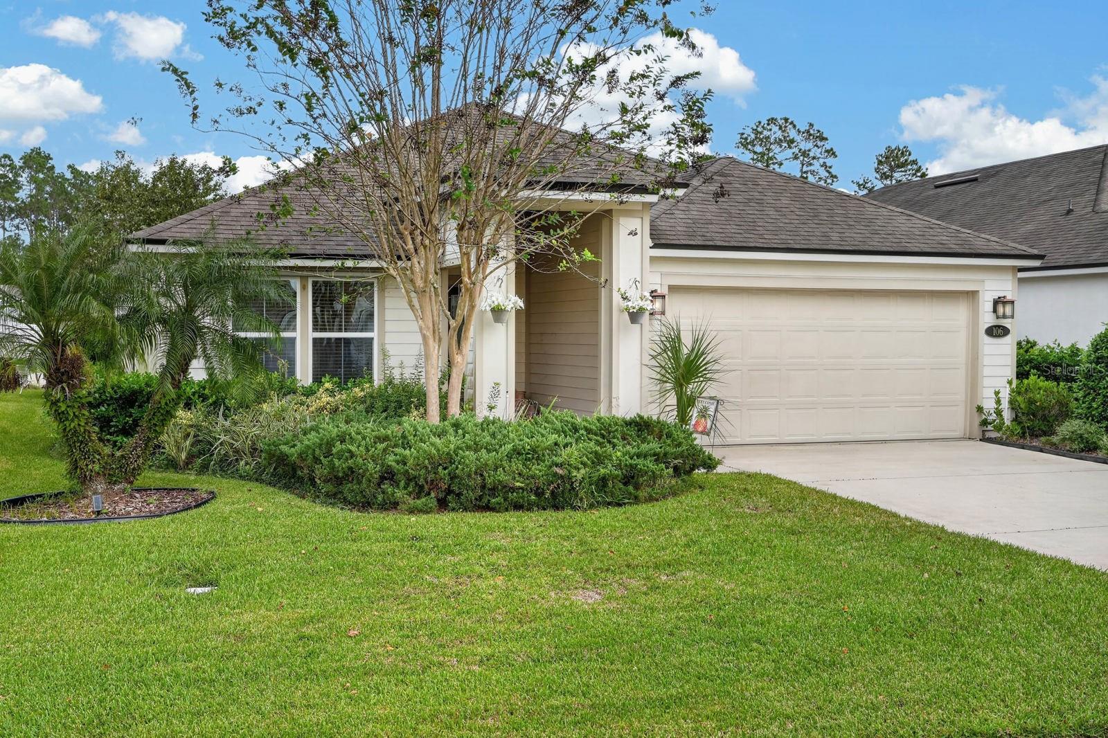 106 N COOPERS HAWK COURT, Palm Coast, FL 32164