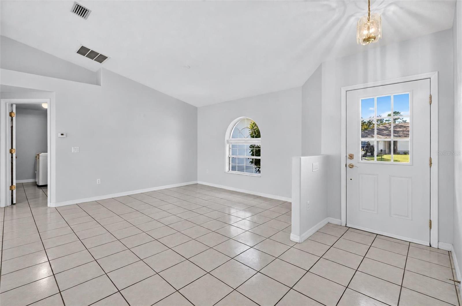 25 POTTERS LANE, Palm Coast, FL 32164