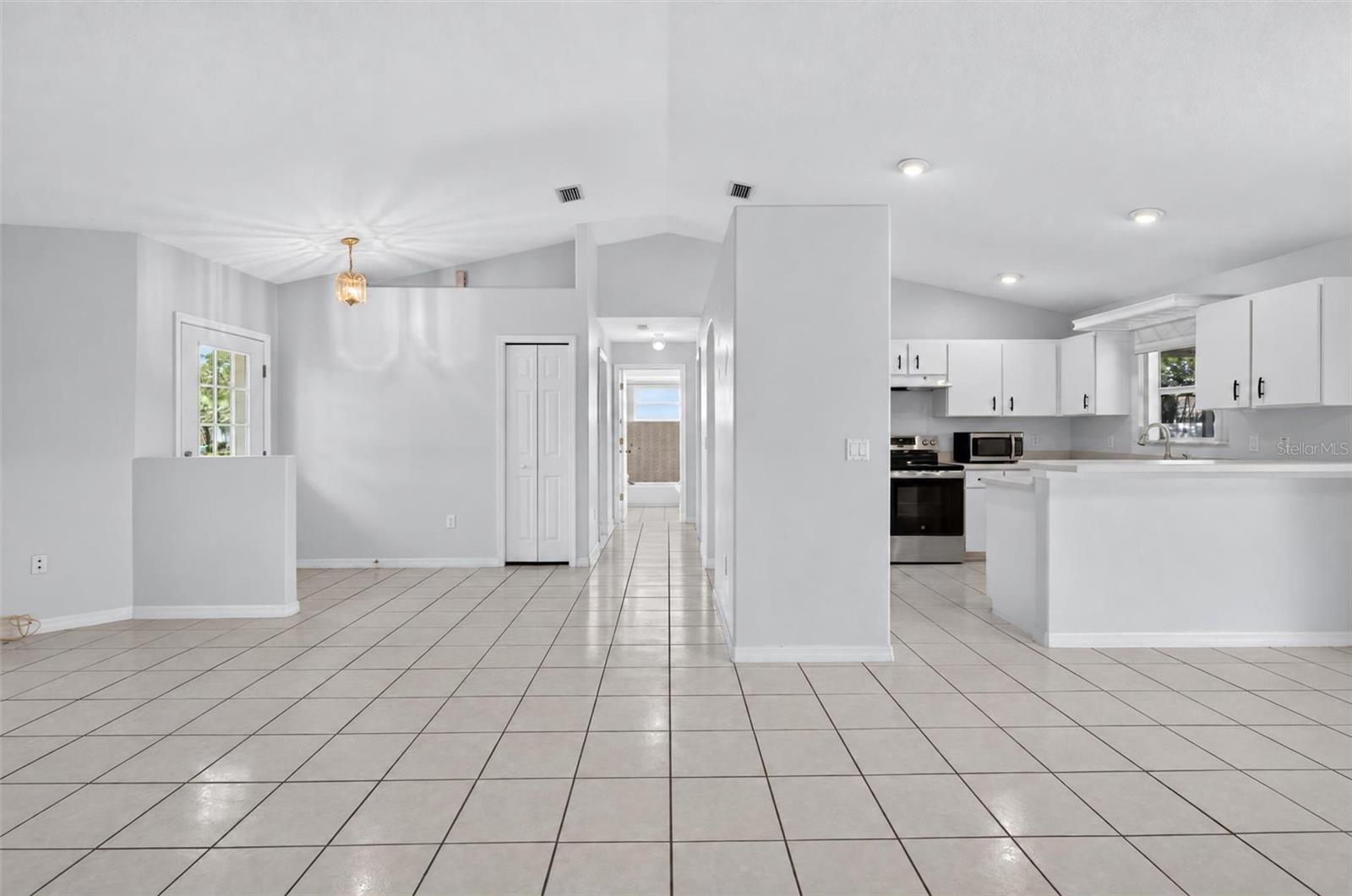 25 POTTERS LANE, Palm Coast, FL 32164